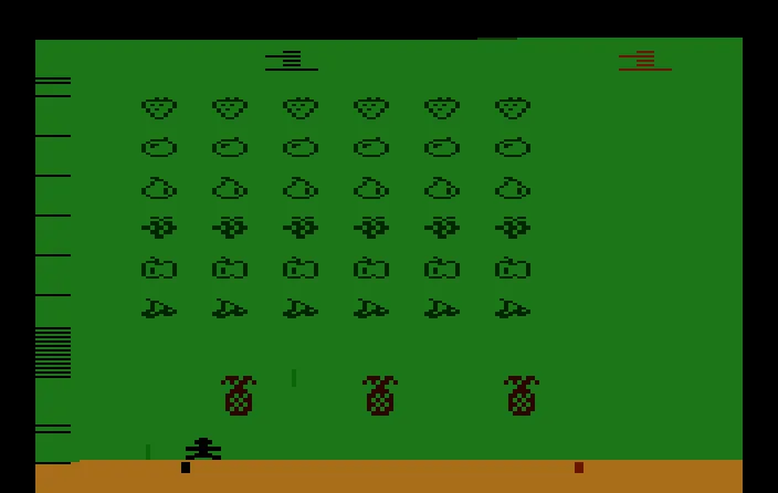 Pineapple 2000 (Space Invaders Hack) (2004) (Justin Bardin)